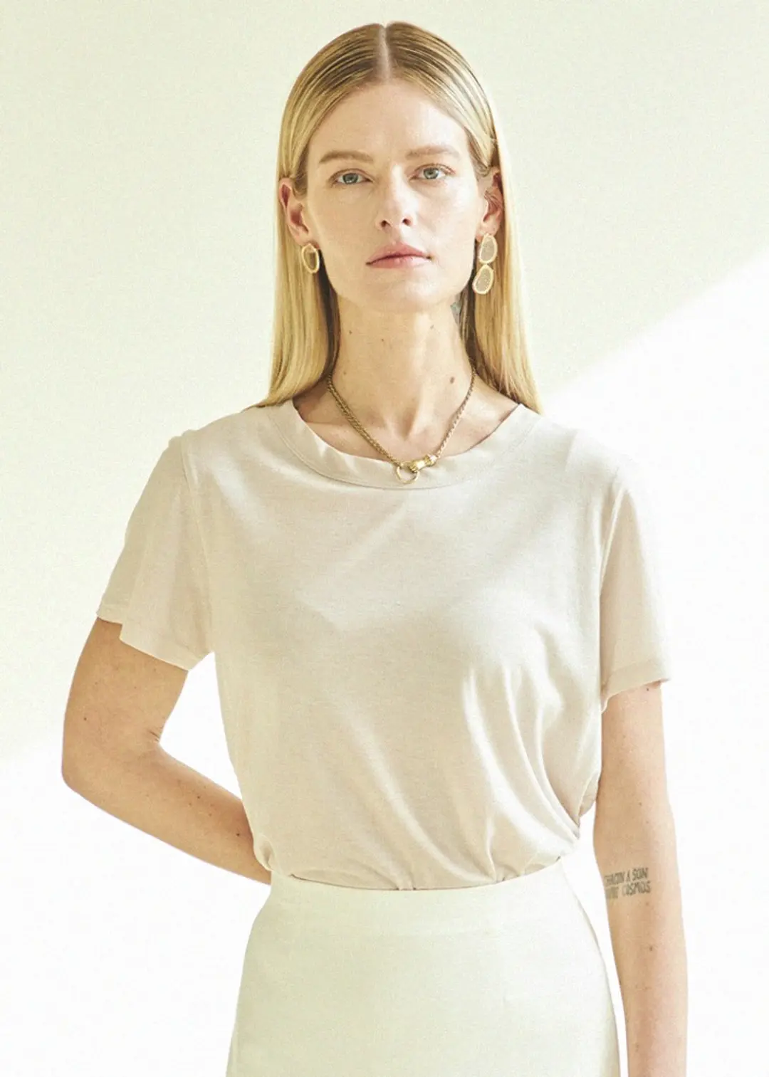 메종드이네스 BASIC TENCEL T-SHIRT_LIGHT BEIGE 상품 이미지 2