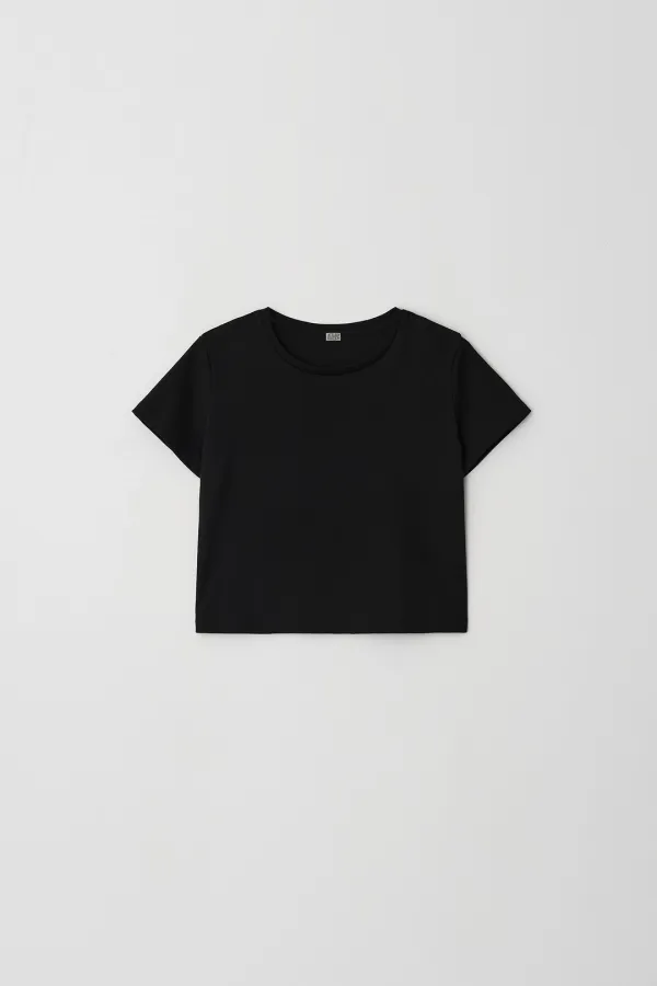 Cropped Label T-shirt (black)