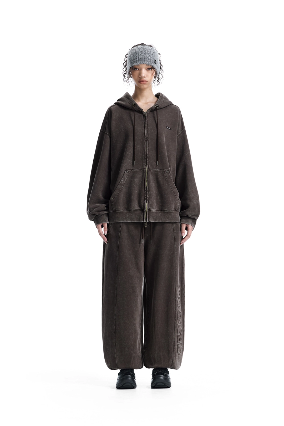 트리밍버드 Embossed Logo Set-up Zip-up Hoodie [ Brown ] 상품 이미지 2