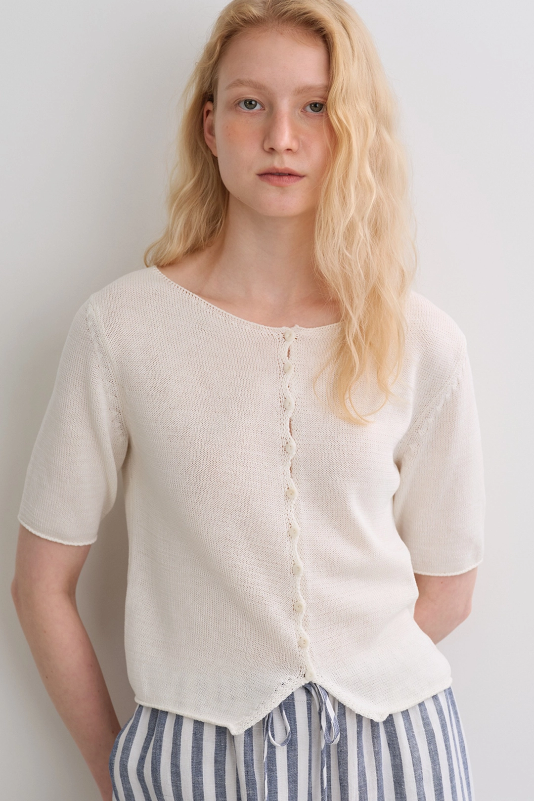 블랭크공삼 cotton button pullover (ecru) 상품 이미지 1