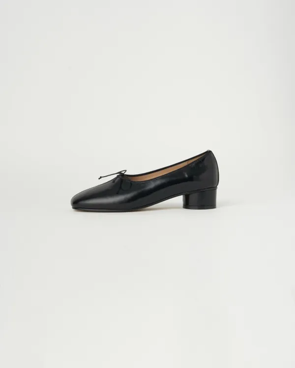UNDER MIDDLE HEEL FLAT (2COLOR)