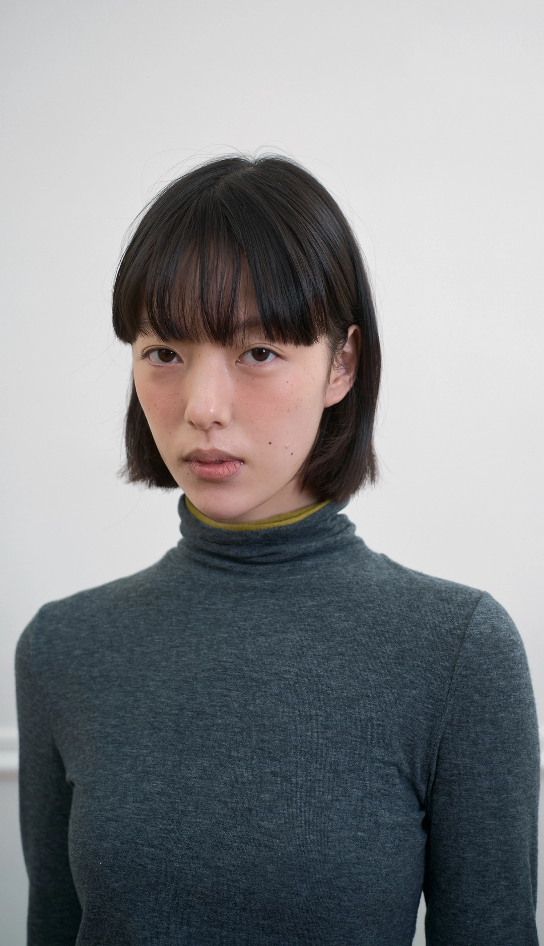 노컨텐츠 259. Colorblock Turtleneck T _ Grey 상품 이미지 2