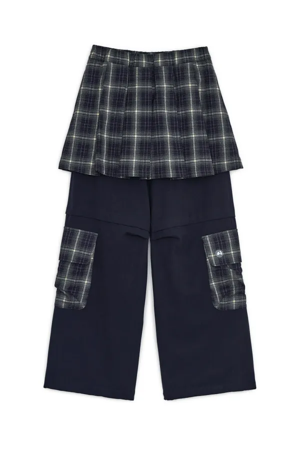 Check skirt layered cargo pants (Navy)