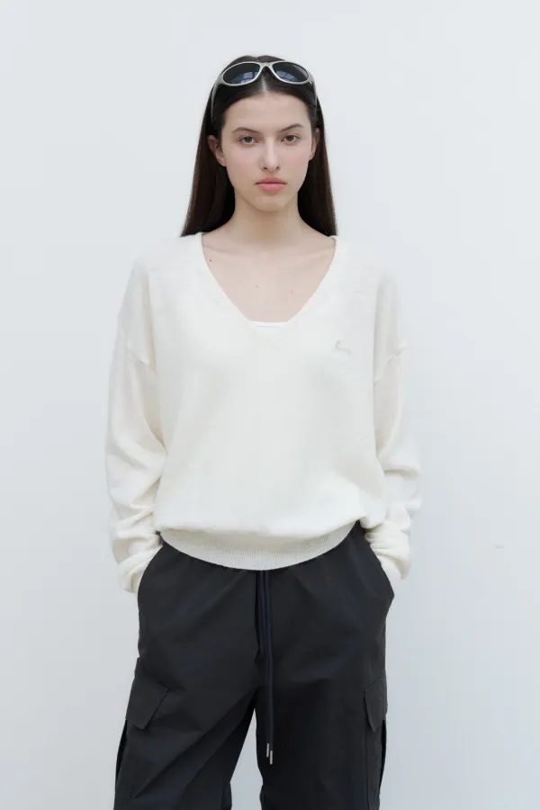 [김가을 PICK] Rosh Deep V-Neck Knit - Ivory
