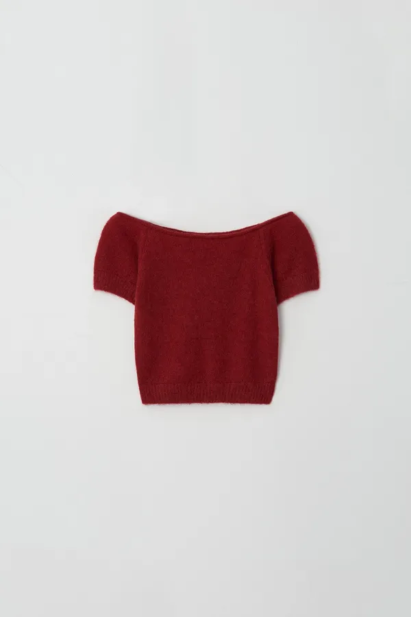 Mohair Off-Shoulder Knit (red)