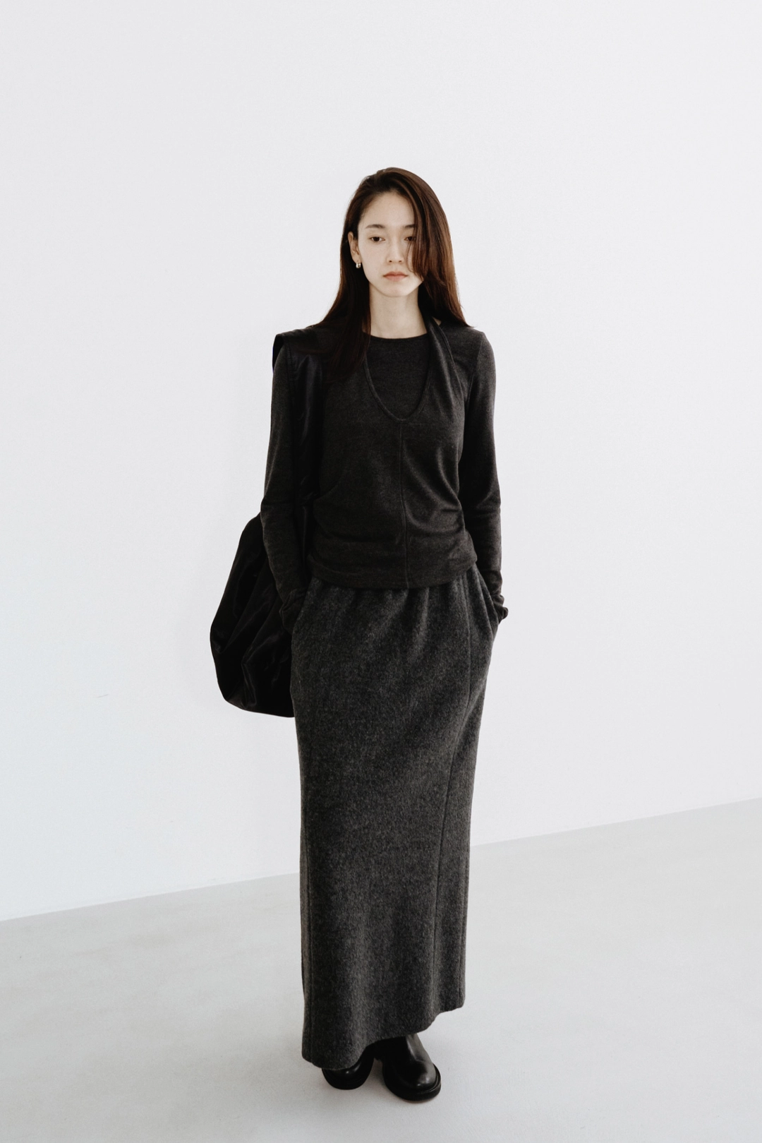 스앨더 32818_Brushed wool maxi skirt 상품 이미지 2