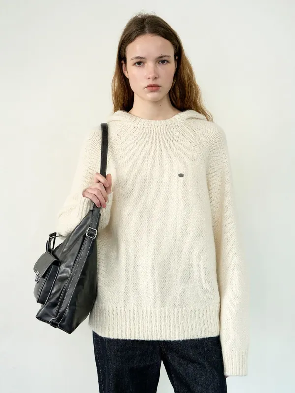 Wool rounded hoodie knit