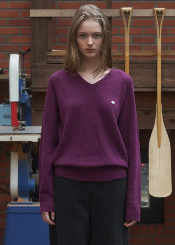 Powder v-neck knit (purple)