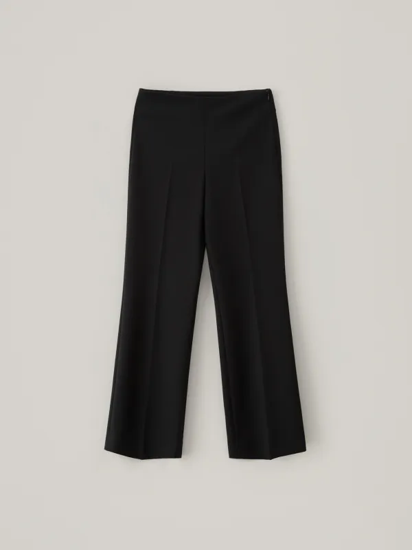 Classic Bootscuts Pants - Black