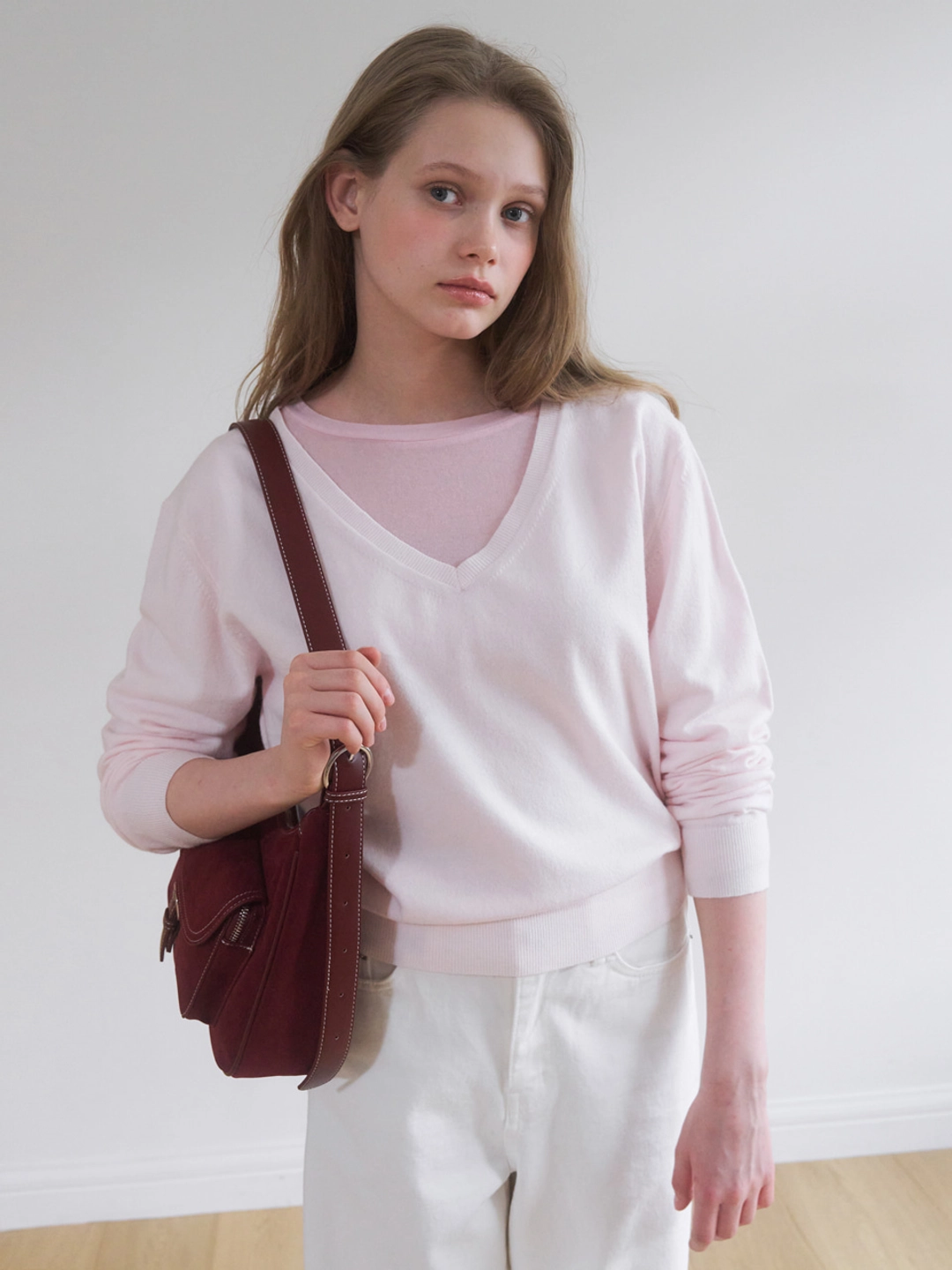 어몽 A WASHABLE V-NECK KNIT TOP_LIGHT PINK 상품 이미지 3