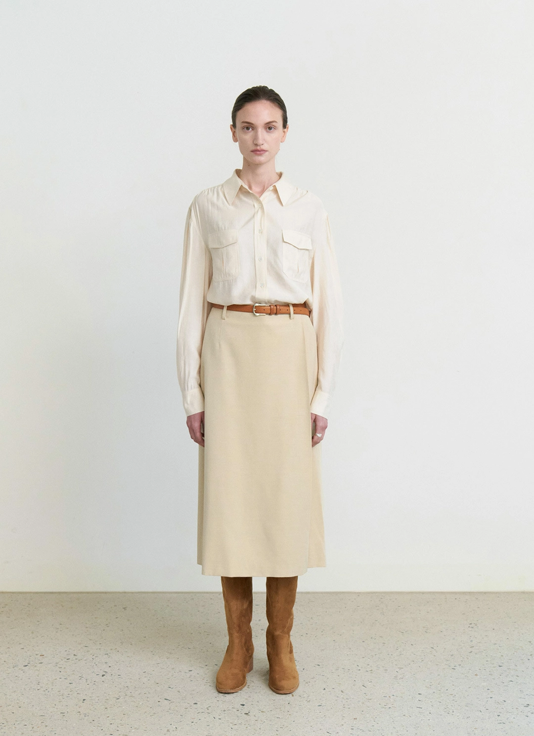 스텝어라운드 Double pocket shirring shirt_CREAM 상품 이미지 2