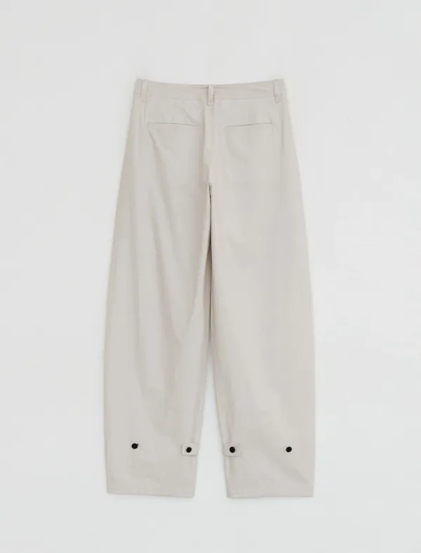 BUTTON BALLOON PANTS [GREY]
