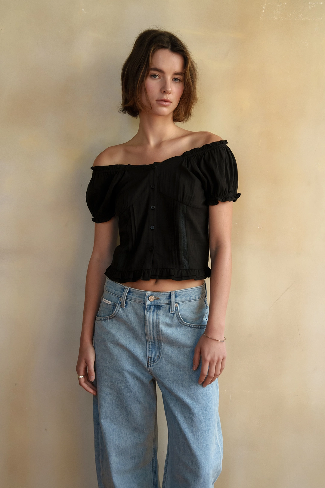 샤드라마 LACE TRIMMED BLOUSE [BLACK] 상품 이미지 2