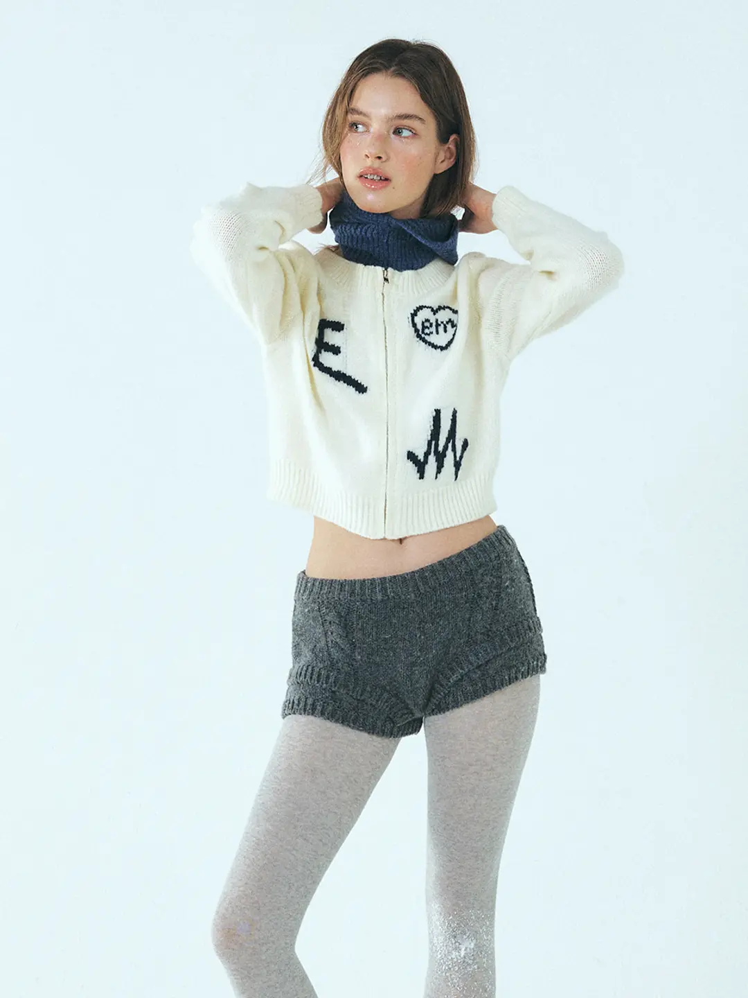 에트몽 Lettering Zip-Up Knit Cardigan, Ivory 상품 이미지 2