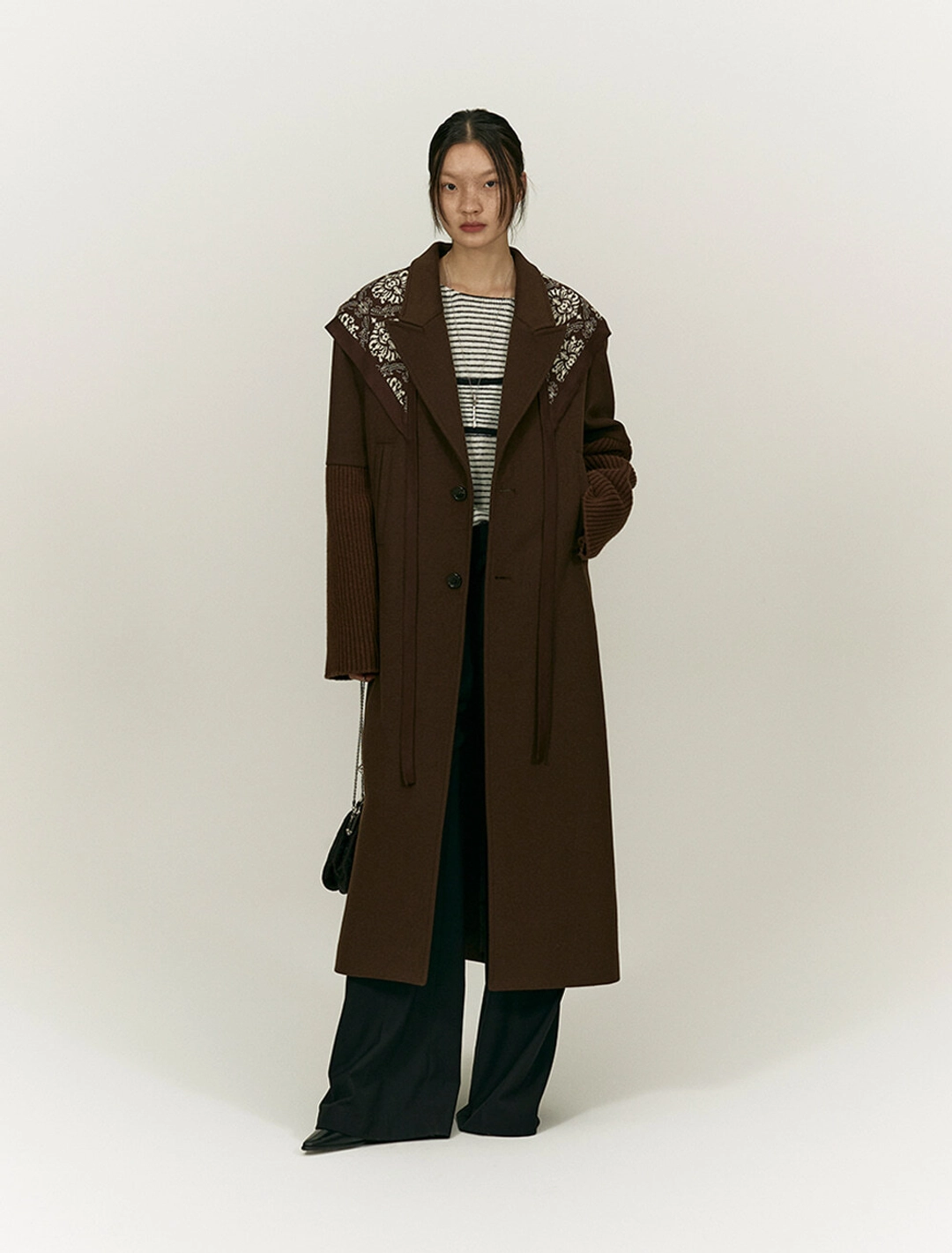 솔티페블 KNITTED COMBI SLEEVE LONG COAT [BROWN] 상품 이미지 2