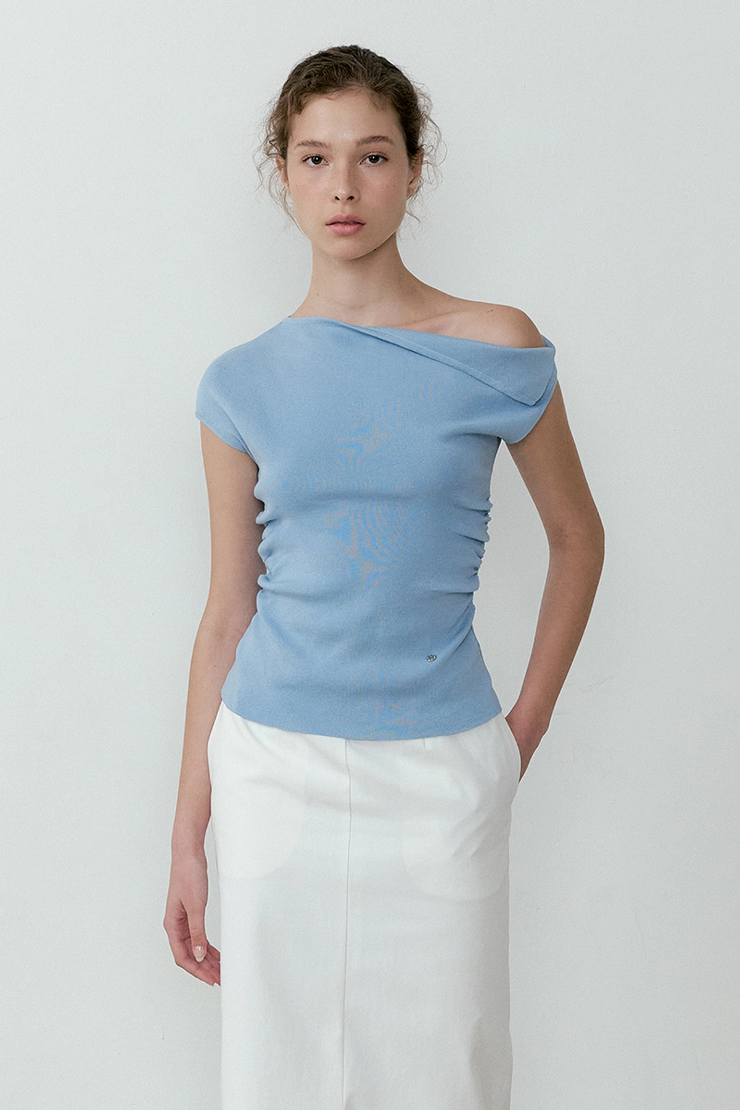 루시르주 Shirring drop sleeveless knit (sky blue) 상품 이미지 2