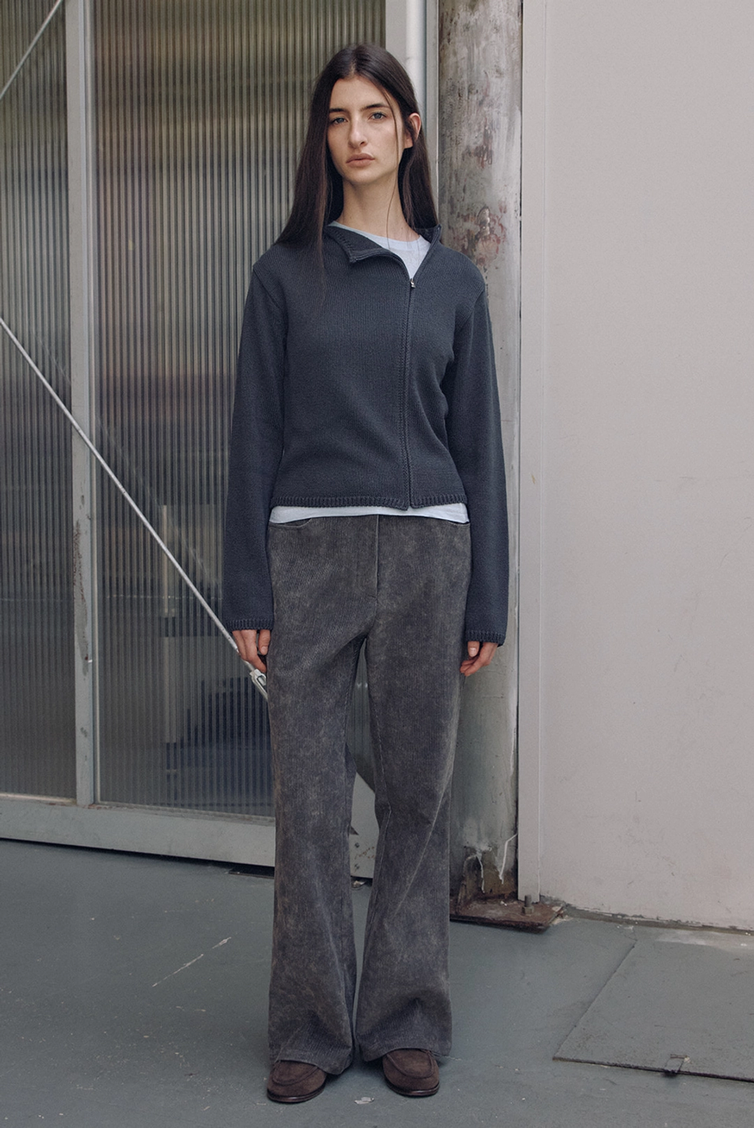 브렌다 브렌든 NCFV bootscut pants - charcoal 상품 이미지 2