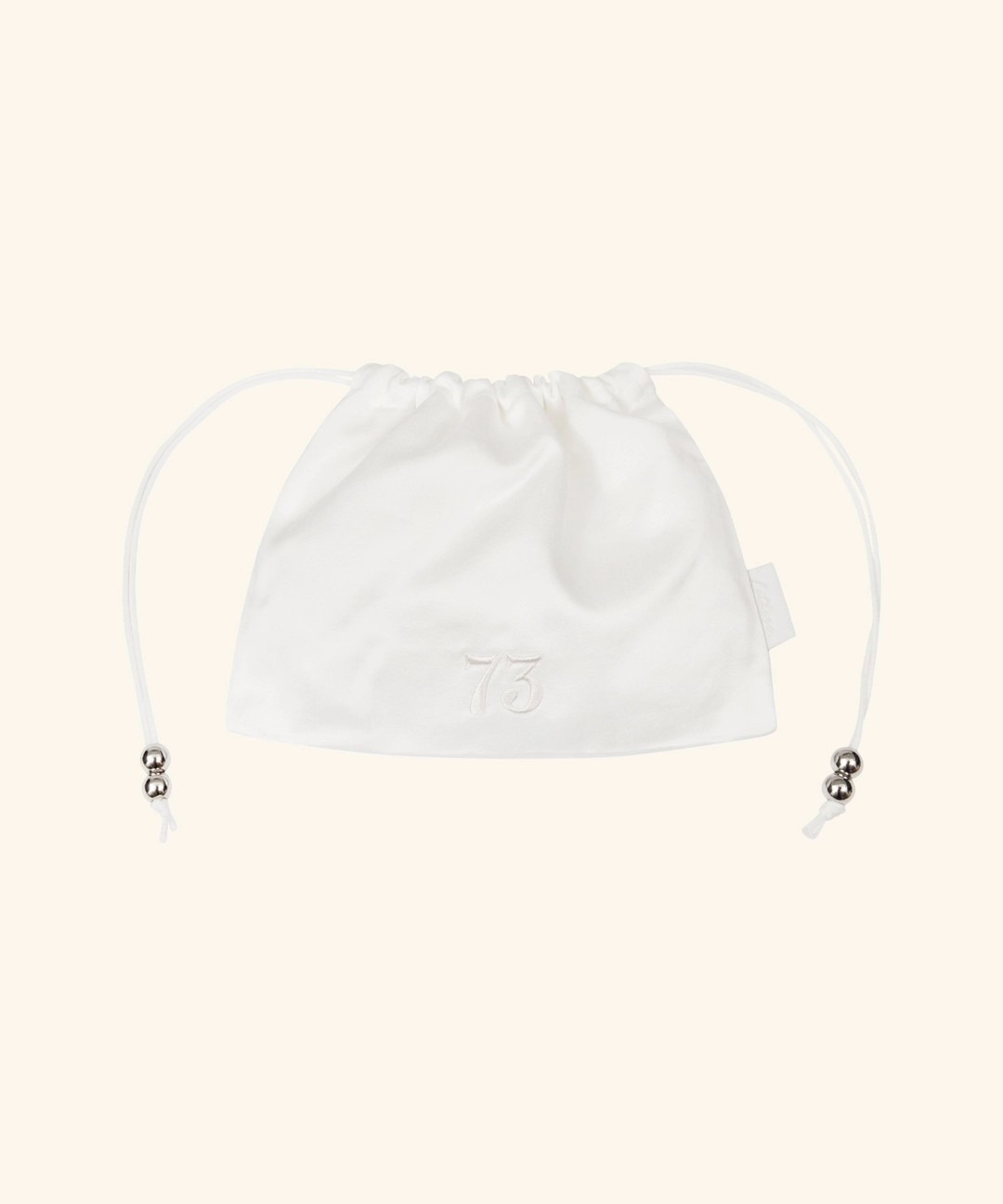 레터프롬문 Letters 73 Satin Pouch ( White ) 상품 이미지 2