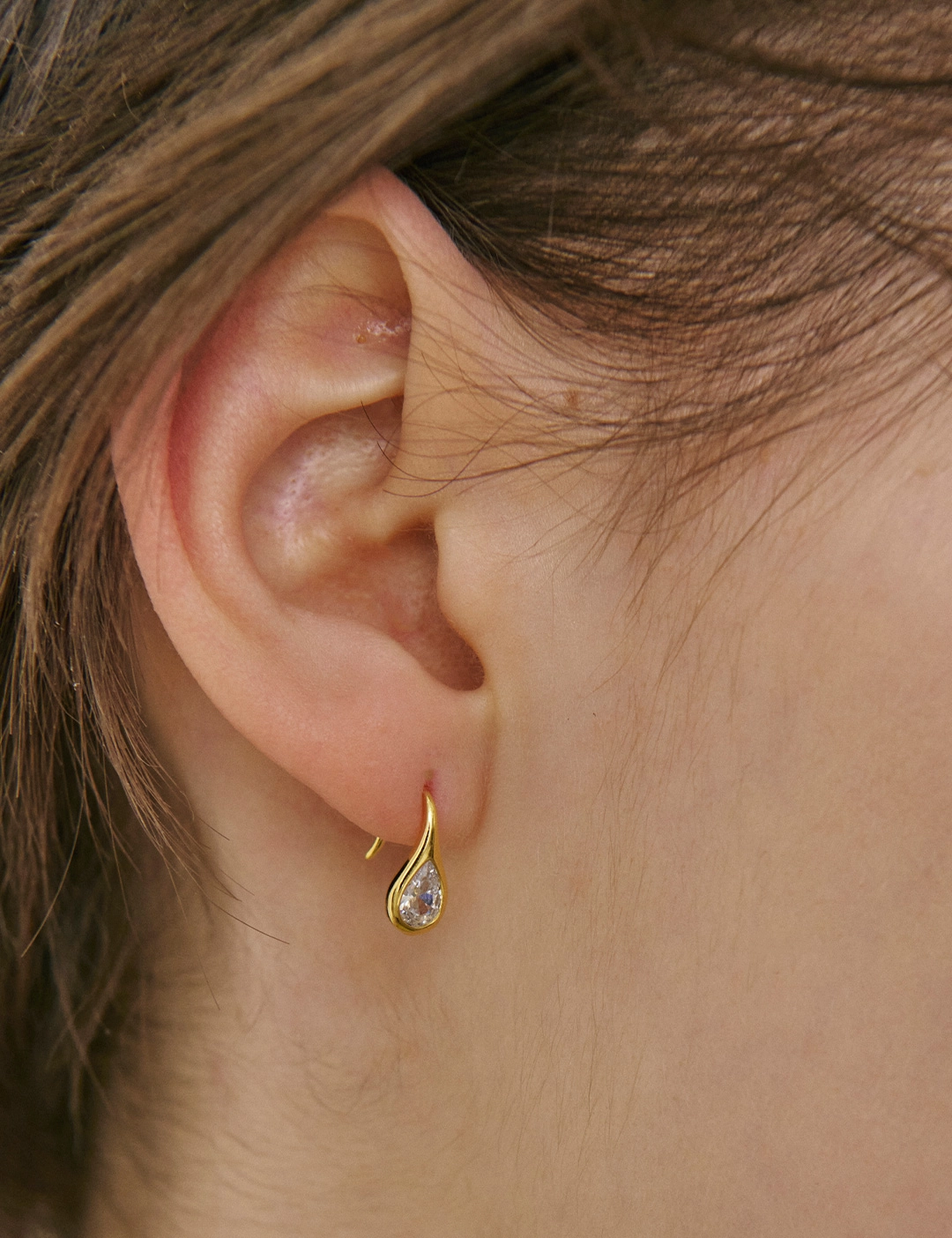 에뜨리브 Petite Drop Hook Earrings 상품 이미지 1