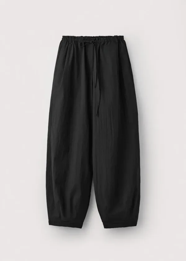 Light weight cotton volume silhouette pants_Black