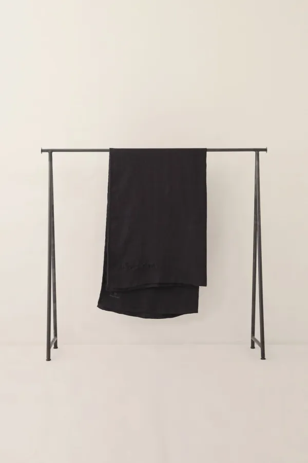 Ruta Blanket, Charcoal