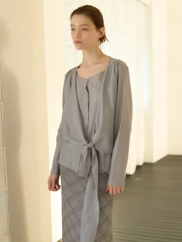 SHIRRING WRAP LAYERED BLOUSE [ PALE GRAY ]