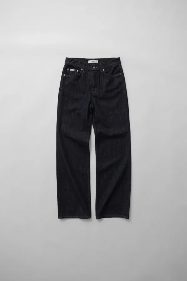 an eased fit denim (indigo)