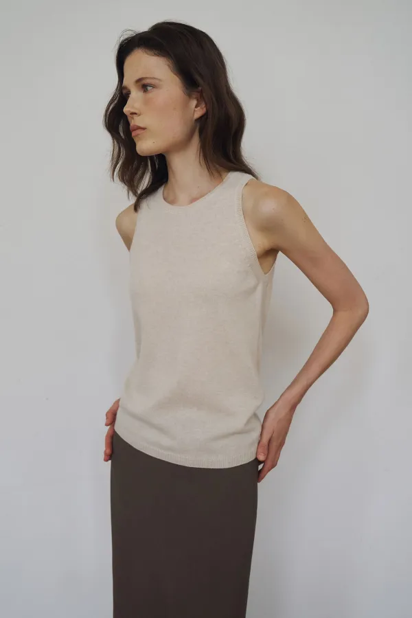 [2차 리오더]Raccoon Round Knit Sleeveless Top[LMBFAUKN2107]-Cream Melange