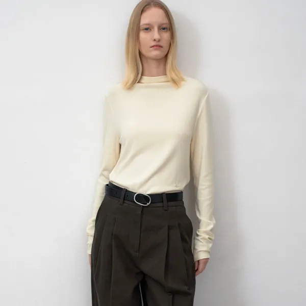 (T-7133)ESSENTIAL HALF NECK LONG TEE