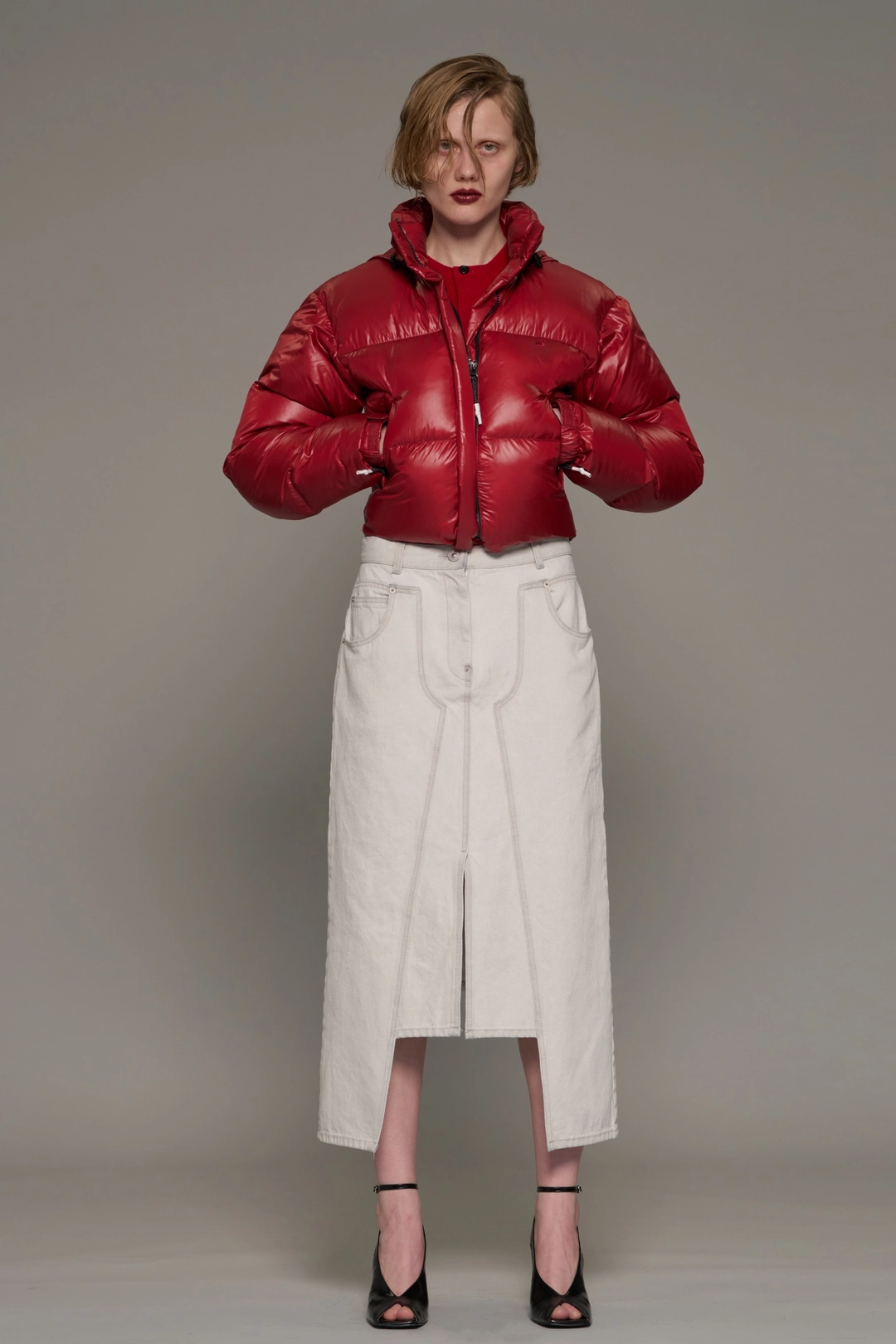 푸쉬버튼 FW26 RED HYBRID CROPPED PADDED JACKET 상품 이미지 1