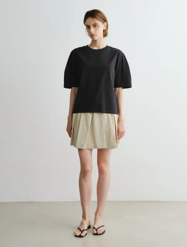 Avin Volume T-Shirt (Black)