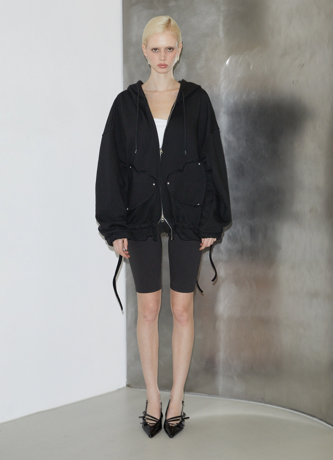 로제프란츠 Heart Pocket Hood Zip-up [Black] 상품 이미지 2