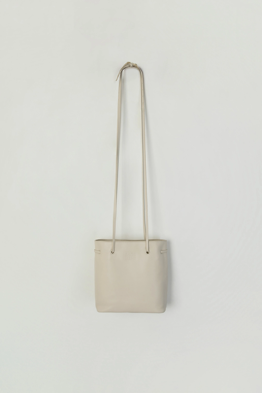 세이지먼트 MYLO LEATHER DRAWSTRING BAG_SUMMER SAND 상품 이미지 2