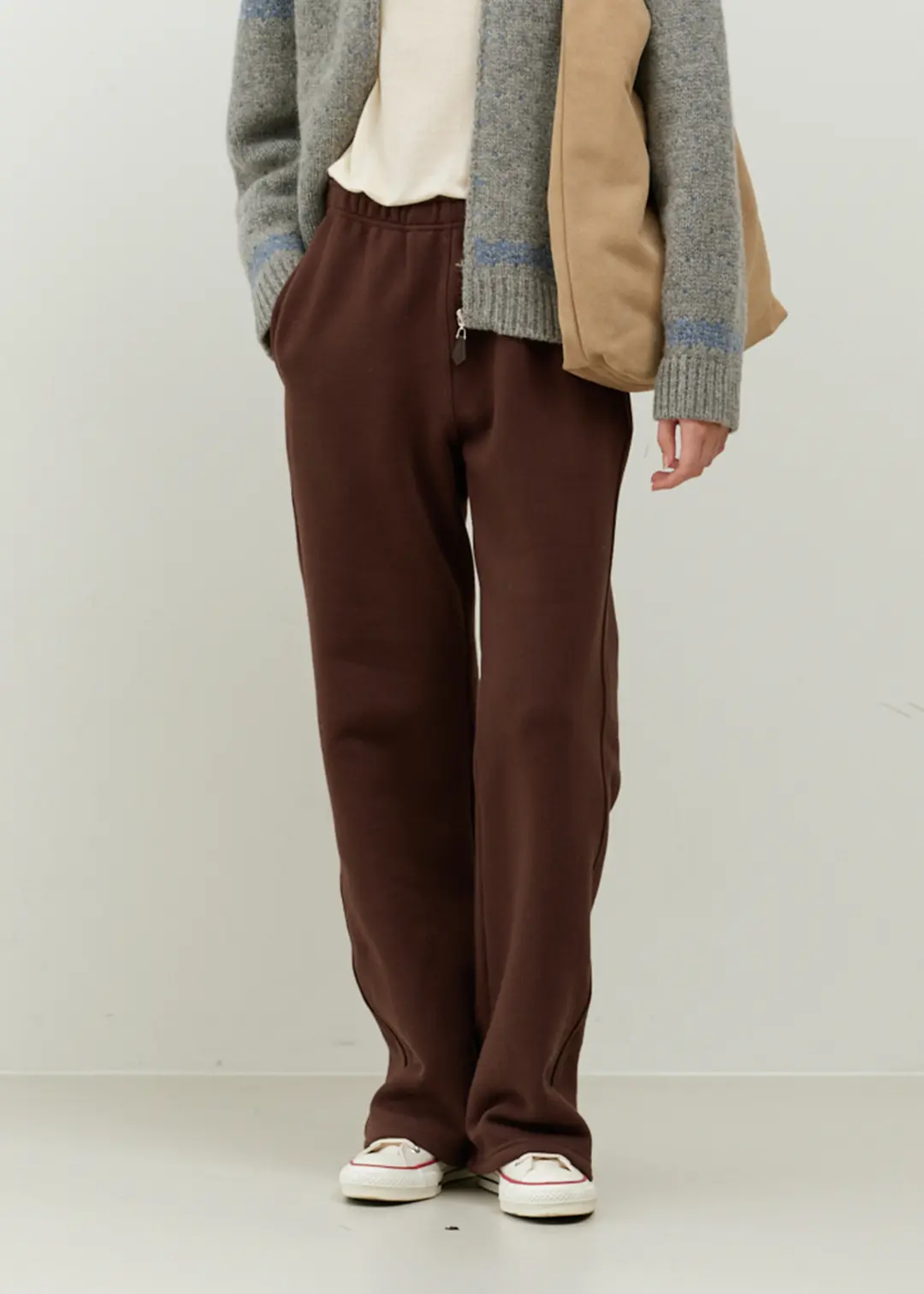 더라이 Semi Flared Sweat pants(Brown) 상품 이미지 2