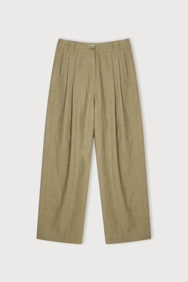 CLASSIC TUCKED WOOL TROUSERS