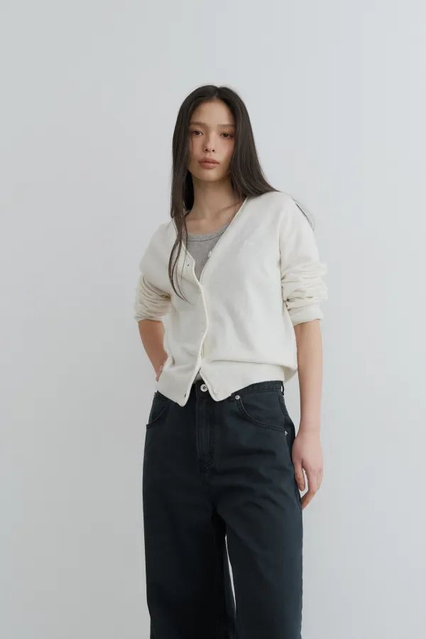[2차] Cashmere v-neck cardigan (ivory)