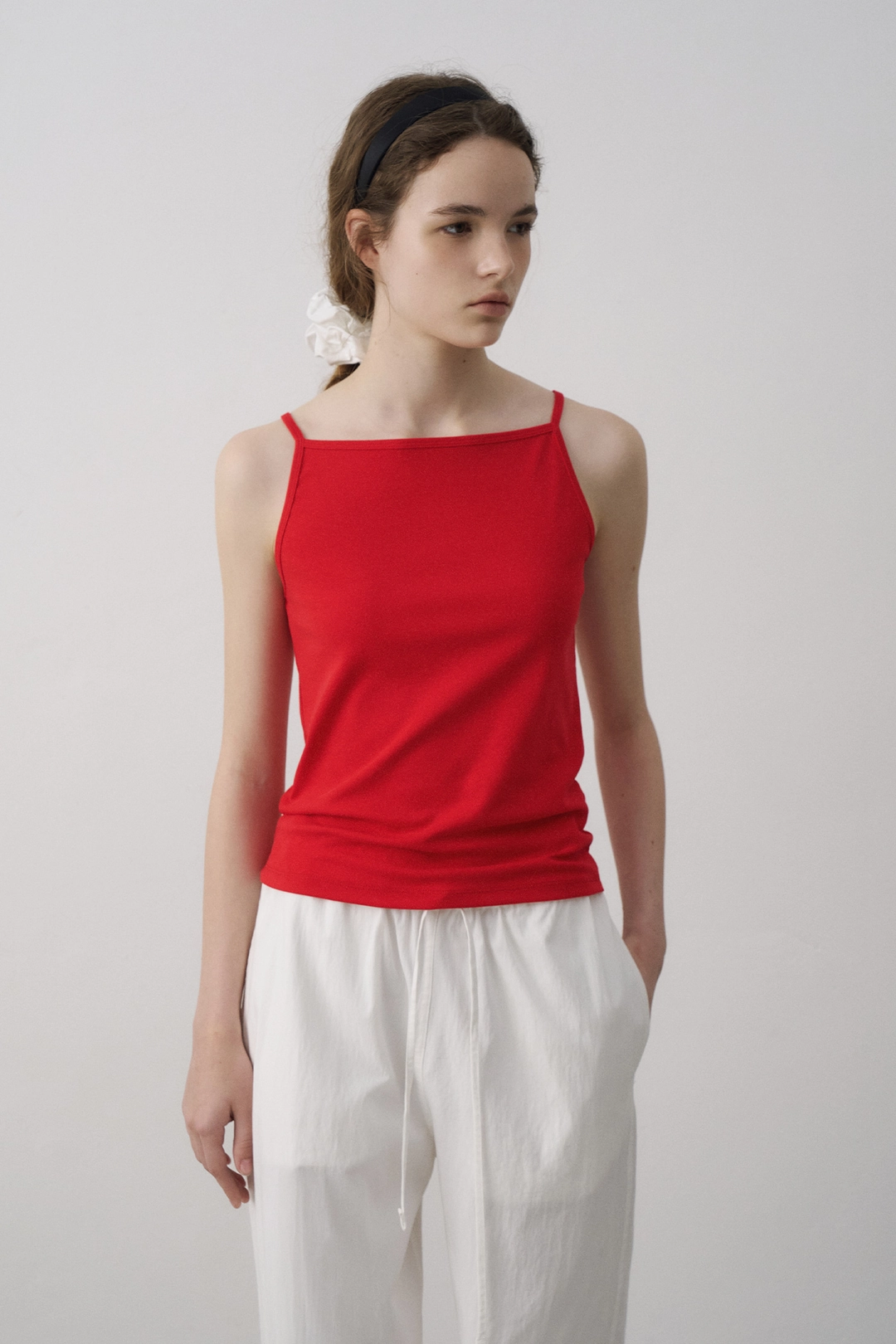 라메레이 Minimal Boat Neck Sleeveless[LMBFSUTT626]-Red 상품 이미지 2