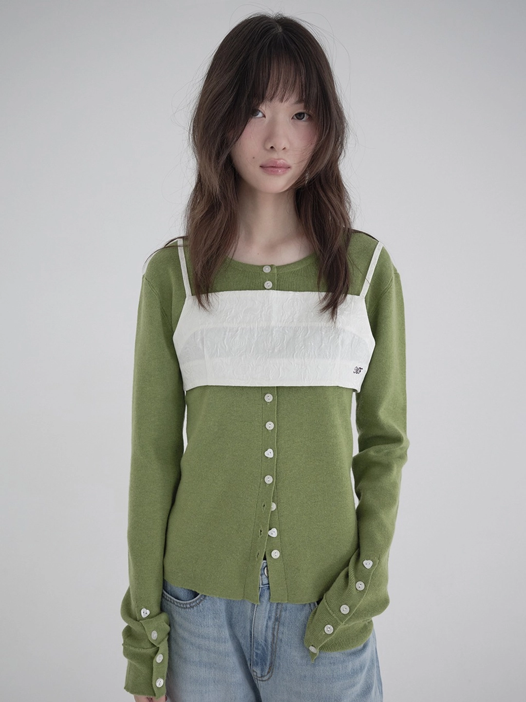 마가린핑거스 HEART BUTTON SLIM CARDIGAN (OLIVE) 상품 이미지 2