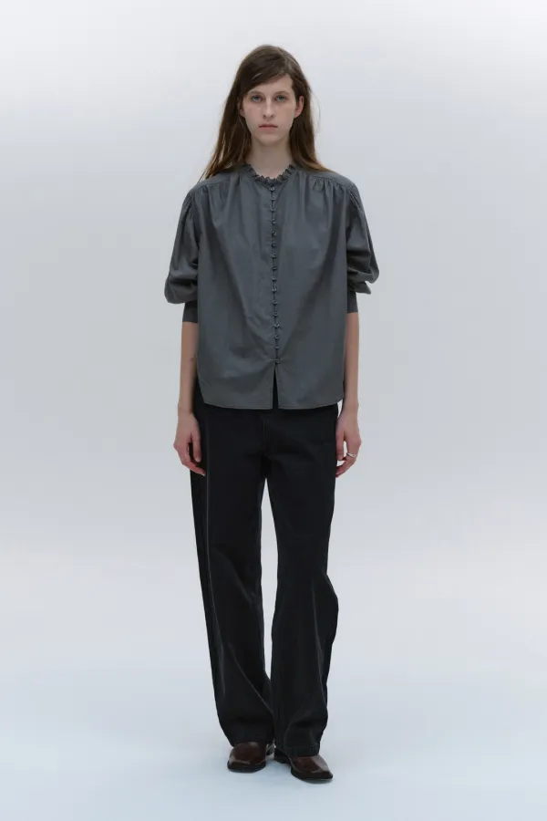 [1st REORDER] SHIRRING LACE BUTTON BLOUSE [CHARCOAL]