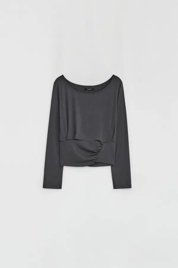 LOOSE SHIRRING TOP