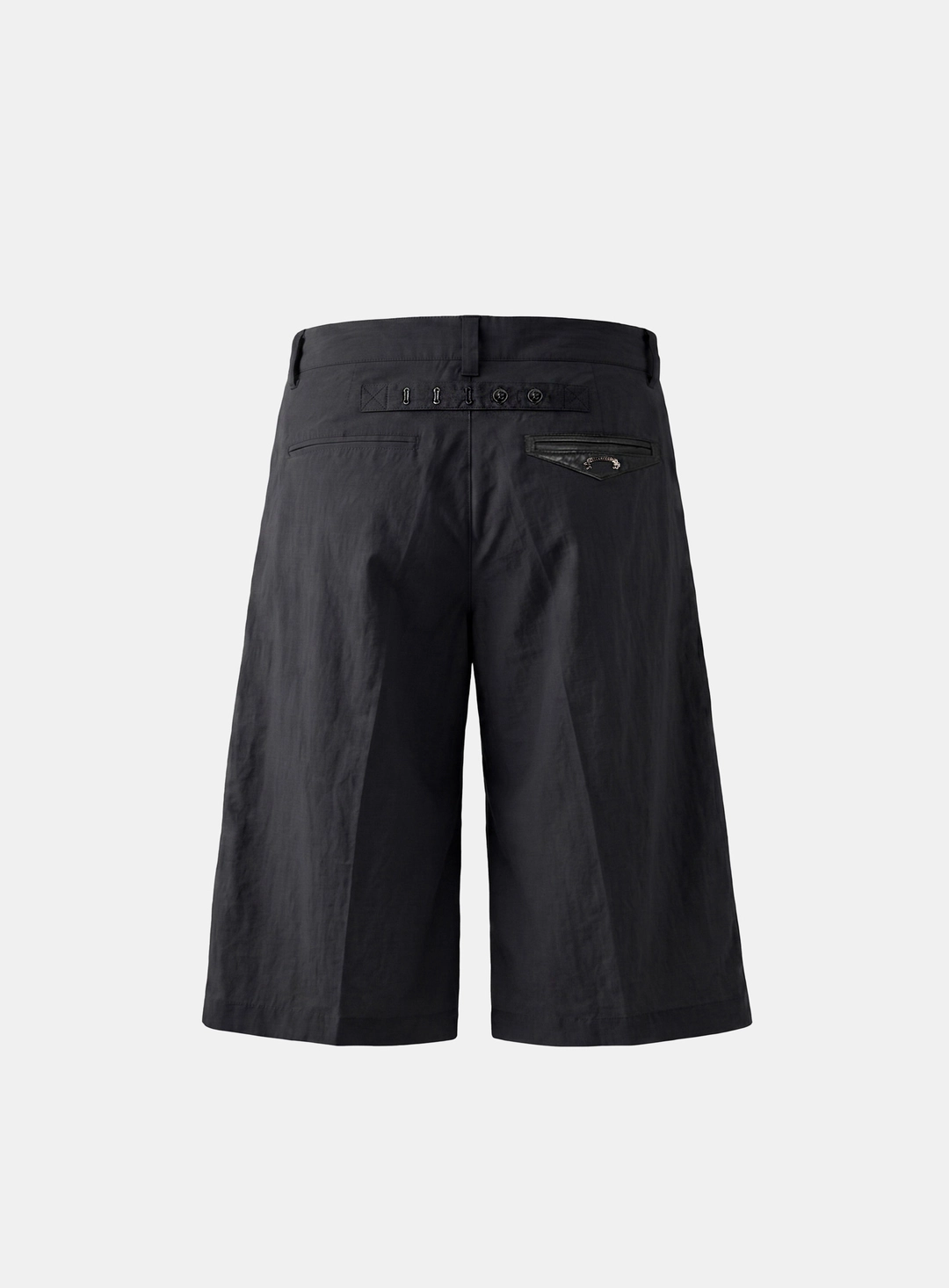 배드블러드 [w-srt26-018] Contour Pintuck Button Bermuda Culottes - Black 상품 이미지 2