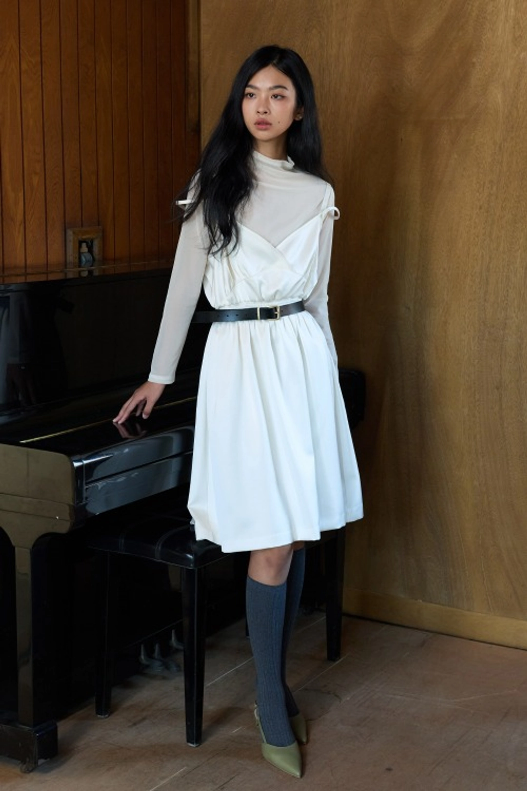 퀸스래빗 Isla Shirring Sleeveless Dress 상품 이미지 2