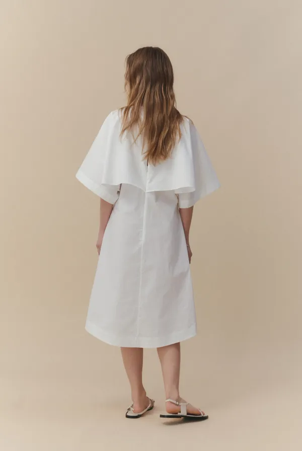 Mono Back-Open Dress (White)