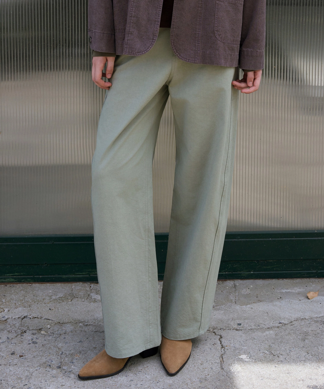 반원 아뜰리에 P3337 커브드 코튼 팬츠_Sage green 상품 이미지 2
