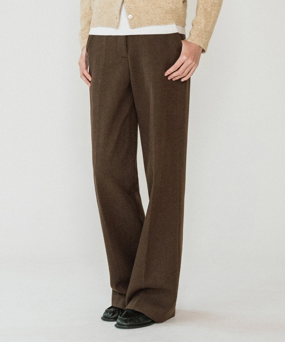 반원 아뜰리에 P3267 에센셜 와이드 슬랙스_Brown 상품 이미지 2
