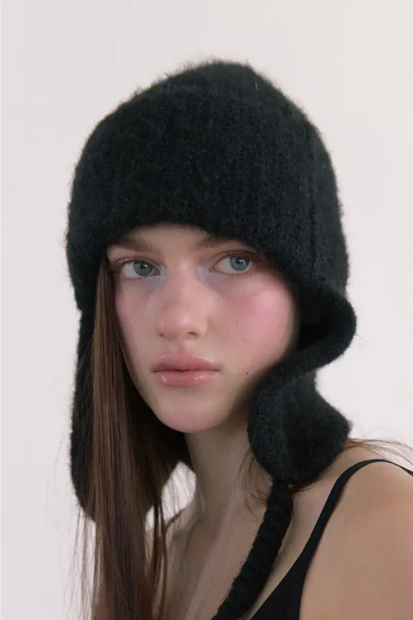 KNIT TROOPER BEANIE (BLACK)
