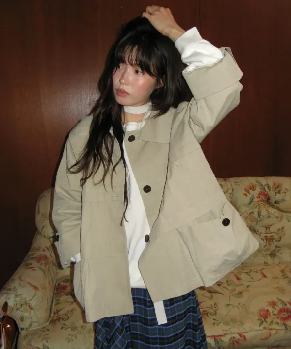 FRILL COLLAR SHIRRING JACKET BEIGE