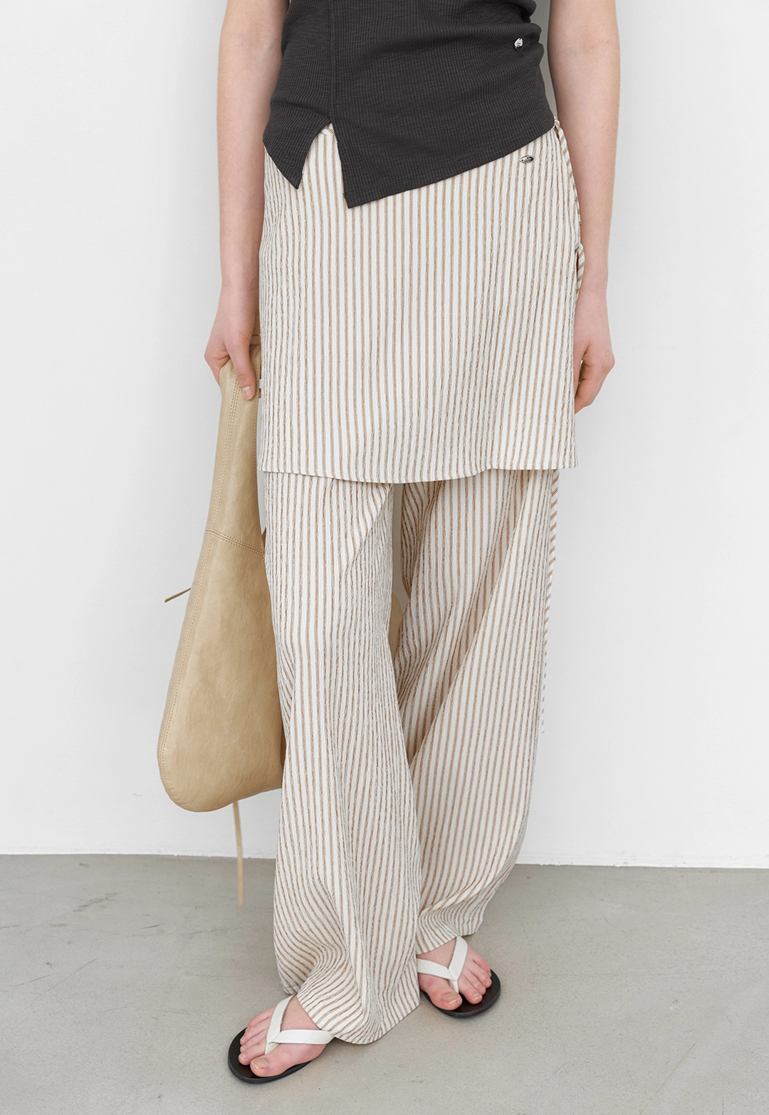 아뜰리에 나인 (PT-5778)STRIPE WRAP SKIRT LAYERED PANTS 상품 이미지 3