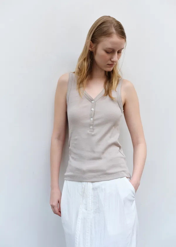 [ 예약배송:7/22 ] Pincoat Button Sleeveless Top(Beige)