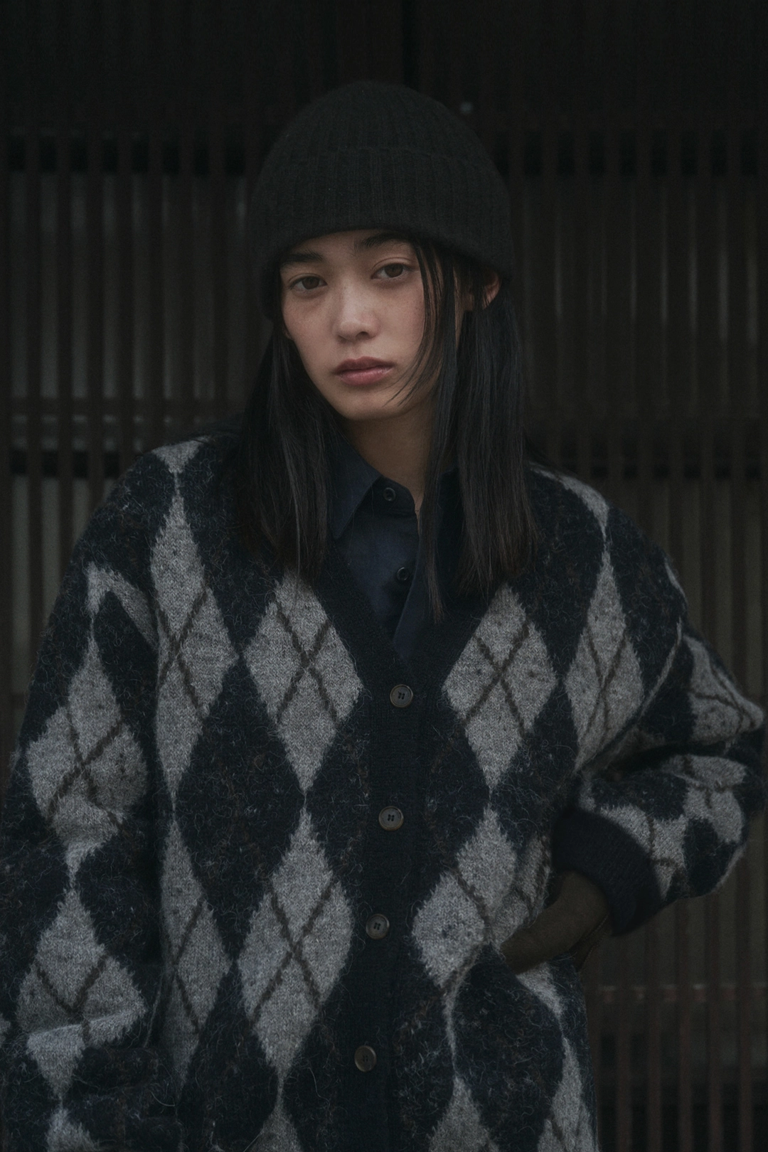 세이지먼트 HAIRY ARGYLLE KNIT CARDIGAN_NAVY 상품 이미지 2